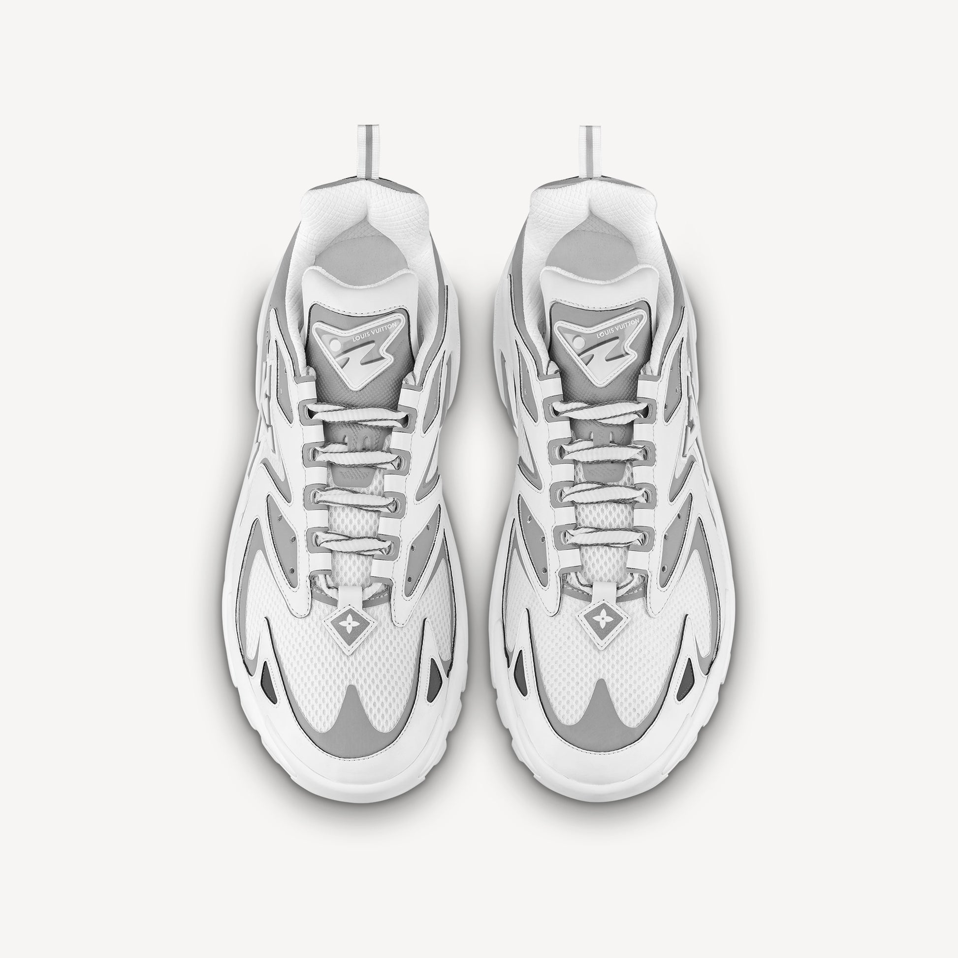 Louis Vuitton LV Runner Tatic Sneaker, Grey, 6